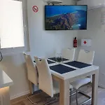 Floating House Sena Pula