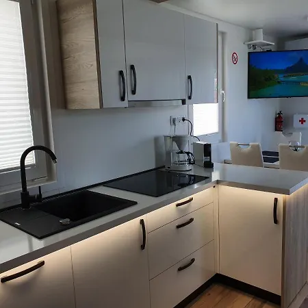 Floating House Sena *