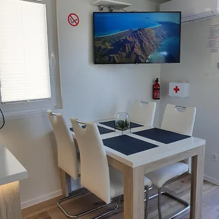 Floating House Sena Pola